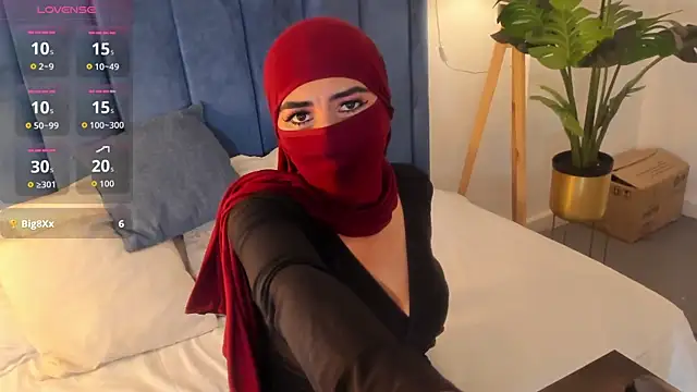  jamiila online show from 04/14/26, 06:02