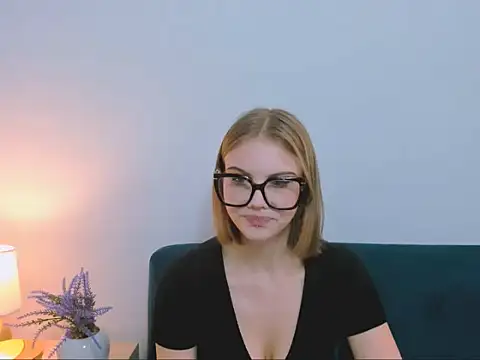 StormiSmooth online show from 03/26/26, 02:37