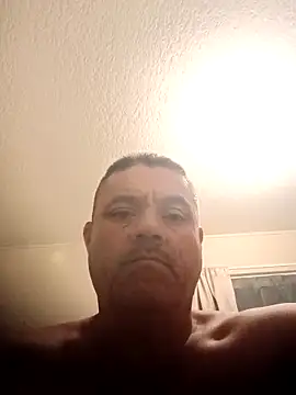 juanjonac online show from 04/19/26, 04:35