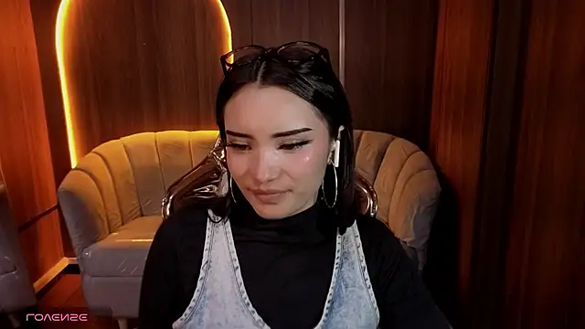 Daphne nicole b online show from 05/31/26, 01:06