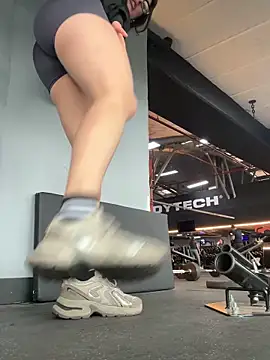 susi chimm online show from 03/07/26, 08:47