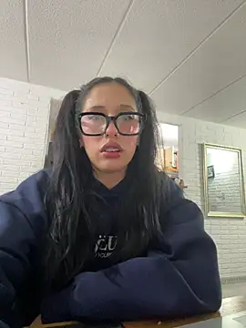 susi chimm online show from 03/25/26, 01:50