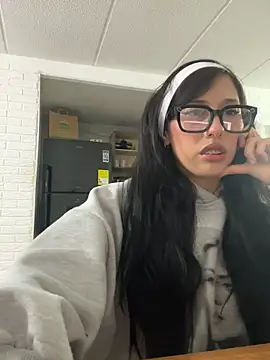 susi chimm online show from 03/10/26, 01:20