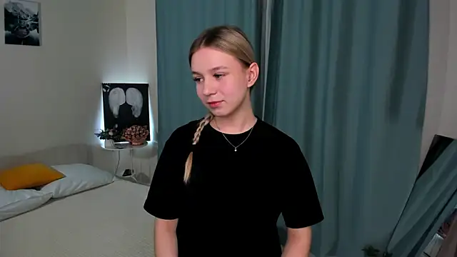 Stacy Soft online show from 03/05/26, 07:43