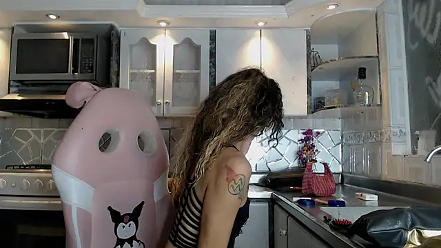 Snapshot of CrisOzzz chatting on 02/28/26, 08:19 CrisOzzz online show from 02/28/26, 08:19