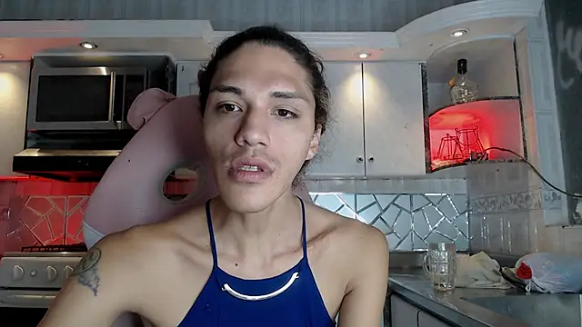 CrisOzzz online show from 03/25/26, 06:40