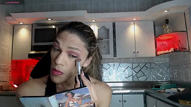 CrisOzzz online show from 04/02/26, 05:52