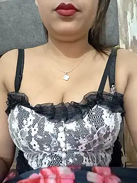 Snapshot of Shanaya-Hotty chatting on 04/16/26, 09:50 Shanaya-Hotty online show from 04/16/26, 09:50