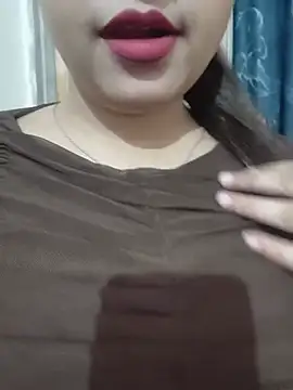 Snapshot of Shanaya-Hotty chatting on 07/07/26, 09:18 Shanaya-Hotty online show from 07/07/26, 09:18
