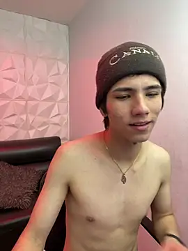 Stich 23 online show from 04/07/26, 12:51