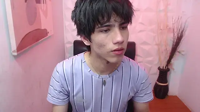 Stich 23 online show from 03/05/26, 02:13