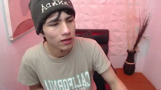 Stich 23 online show from 03/04/26, 03:58