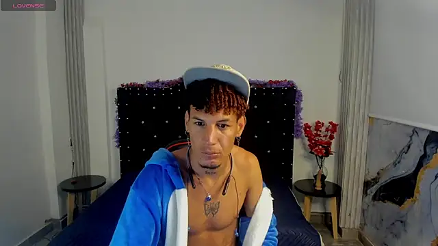 Snapshot of gaboking_ chatting on 02/24/26, 02:40 gaboking online show from 02/24/26, 02:40