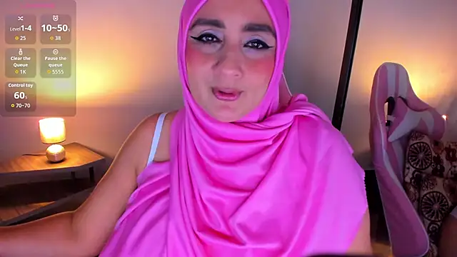 HijabiMilff online show from 03/23/26, 03:01