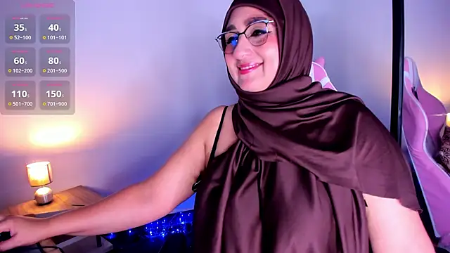 HijabiMilff online show from 03/20/26, 02:18