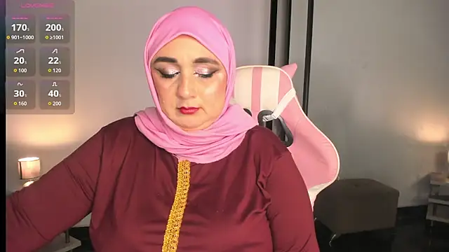 HijabiMilff online show from 06/04/26, 01:49