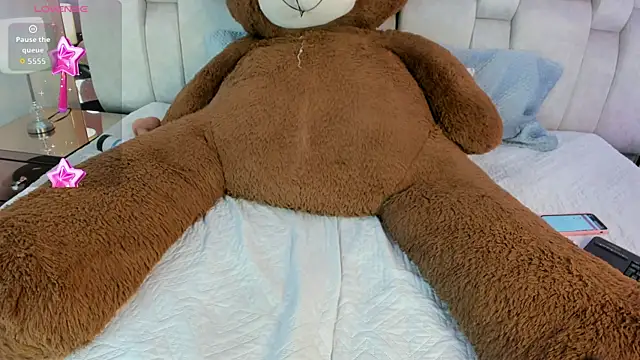 SusiMendez online show from 03/26/26, 07:56