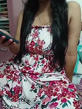 Queenlipx online show from 03/09/26, 05:27