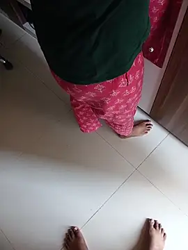 Queenlipx online show from 03/13/26, 05:01