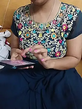 Queenlipx online show from 03/14/26, 03:40