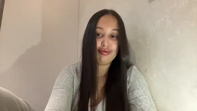 Dana 005 online show from 03/29/26, 06:20