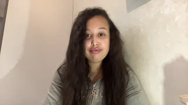 Dana 005 online show from 04/01/26, 07:33