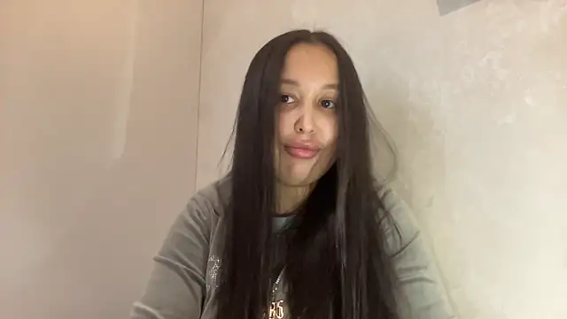 Dana 005 online show from 03/07/26, 07:08