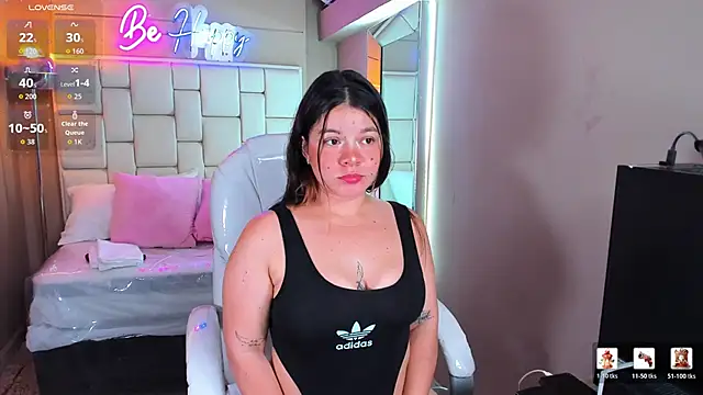 Evelyn sexy18 online show from 02/25/26, 12:11