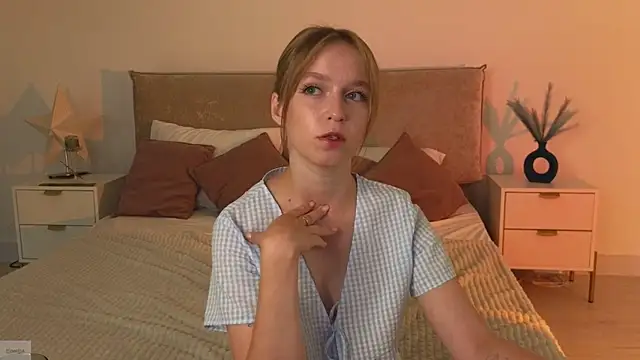 Selestia  online show from 07/10/26, 12:27
