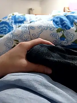 Snapshot of machine2880 chatting on 04/11/26, 08:18 machine2880 online show from 04/11/26, 08:18