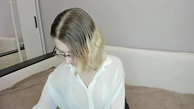 Snapshot of Silva-Tailll chatting on 02/26/26, 06:08 Silva-Tailll online show from 02/26/26, 06:08