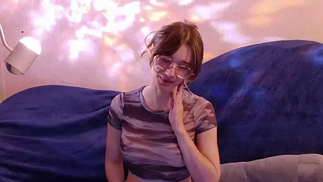 Snapshot of Silva-Tailll chatting on 07/30/26, 10:03 Silva-Tailll online show from 07/30/26, 10:03