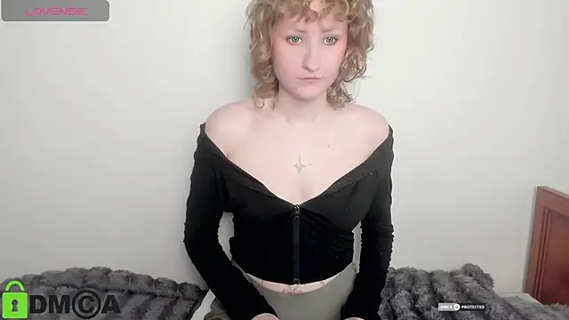 Snapshot of AnnStasia chatting on 04/10/26, 03:08 AnnStasia online show from 04/10/26, 03:08