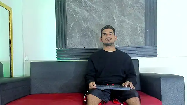 Latins on fire online show from 04/08/26, 11:44