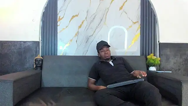 Latins on fire online show from 04/03/26, 12:00