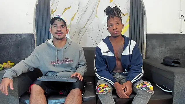 Latins on fire online show from 03/21/26, 12:20