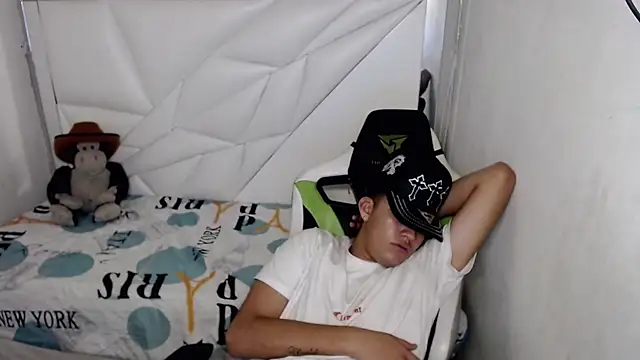 Street poemm  online show from 03/18/26, 10:18