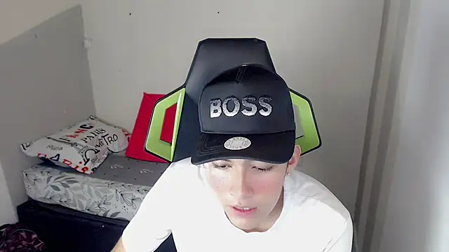 Street poemm  online show from 04/11/26, 08:12