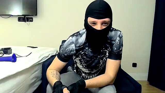 RyanRubber online show from 04/08/26, 07:59