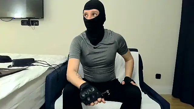 RyanRubber online show from 04/12/26, 08:01