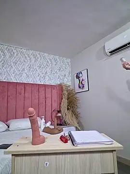 Allice Evens online show from 03/26/26, 03:05