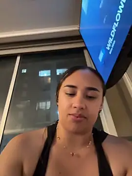 Snapshot of Eyssha chatting on 03/05/26, 02:19 Eyssha online show from 03/05/26, 02:19