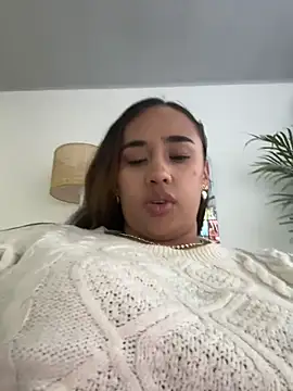 Snapshot of Eyssha chatting on 02/24/26, 10:43 Eyssha online show from 02/24/26, 10:43