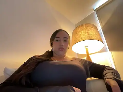 Snapshot of Eyssha chatting on 02/22/26, 07:37 Eyssha online show from 02/22/26, 07:37