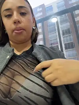 Snapshot of Eyssha chatting on 03/29/26, 11:12 Eyssha online show from 03/29/26, 11:12