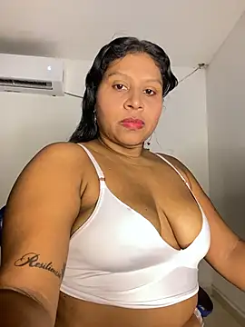 Kittyoficiall online show from 02/26/26, 06:30