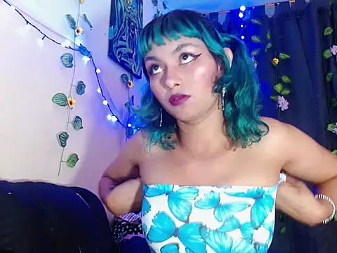 powderblu69 online show from 03/26/26, 09:56