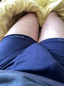 Snapshot of comokalii chatting on 02/23/26, 09:43 comokalii online show from 02/23/26, 09:43