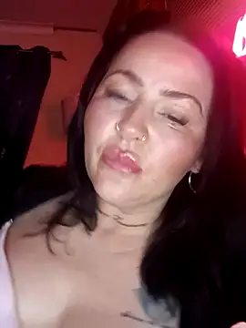 Kandi-kiss online show from 04/03/26, 09:43