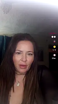 Snapshot of Kandi-kiss chatting on 07/02/26, 11:22 Kandi-kiss online show from 07/02/26, 11:22